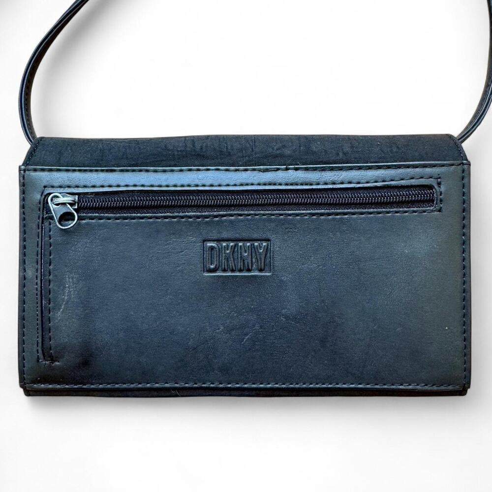 Vintage 90s dkny crossbody wallet